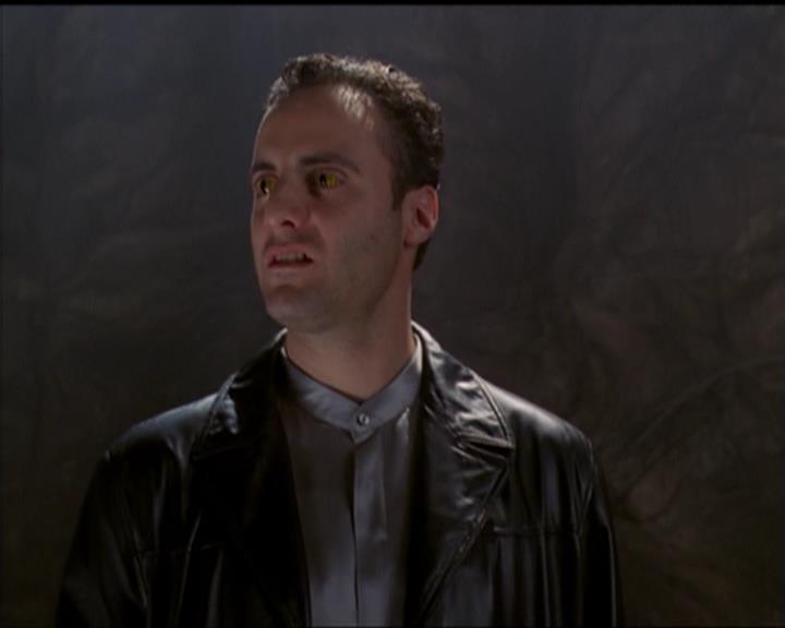 Charmed-Online-dot-517LuckyCharmed2142.jpg Charmed-Online-dot-517LuckyCharmed2142.jpg