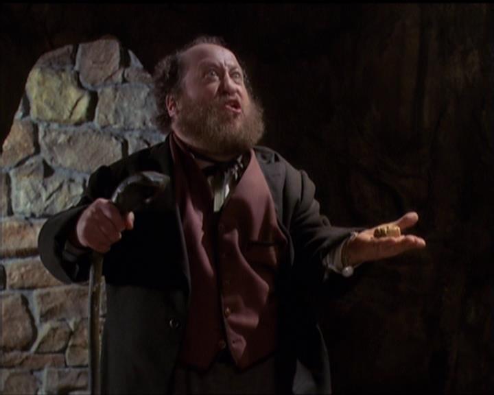 Charmed-Online-dot-517LuckyCharmed2148.jpg Charmed-Online-dot-517LuckyCharmed2148.jpg