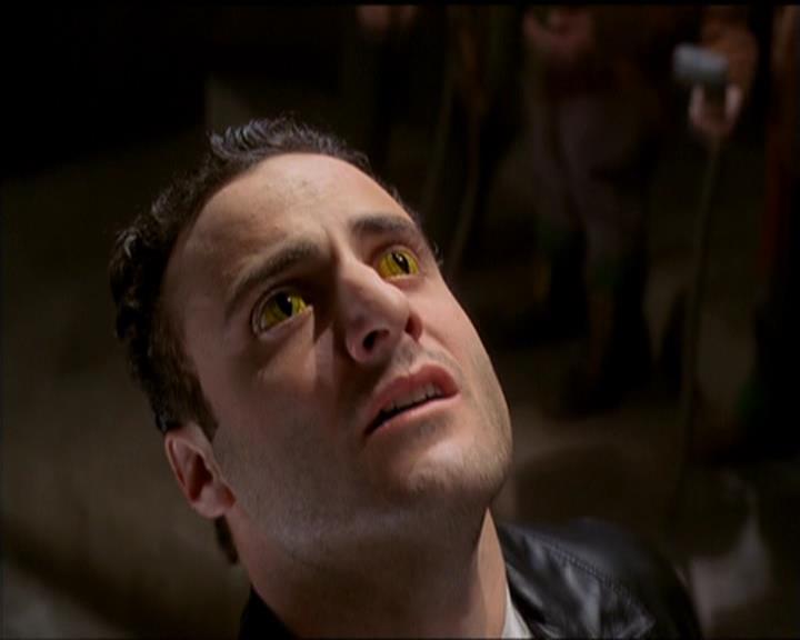 Charmed-Online-dot-517LuckyCharmed2158.jpg Charmed-Online-dot-517LuckyCharmed2158.jpg