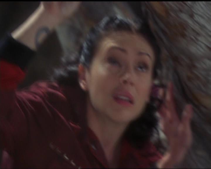 Charmed-Online-dot-517LuckyCharmed2163.jpg Charmed-Online-dot-517LuckyCharmed2163.jpg