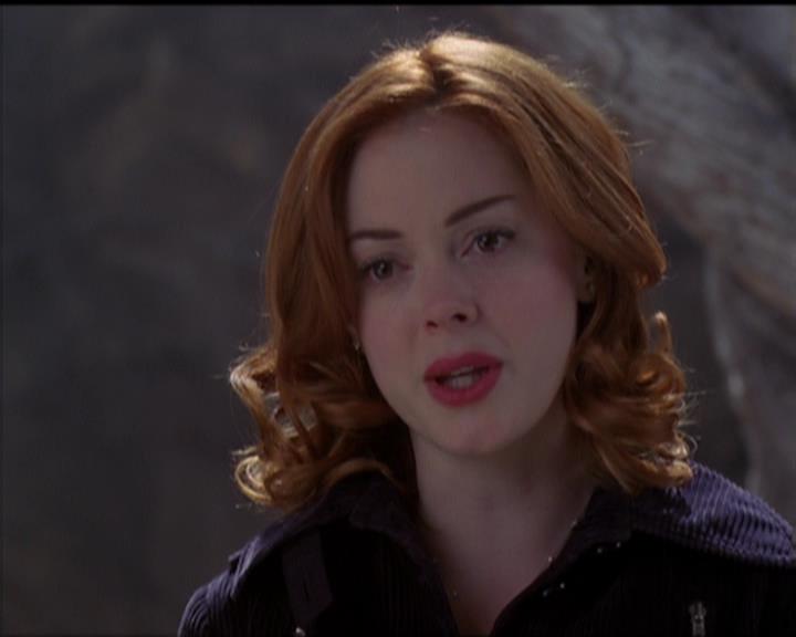 Charmed-Online-dot-517LuckyCharmed2216.jpg Charmed-Online-dot-517LuckyCharmed2216.jpg