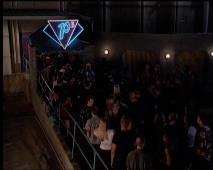 Charmed-Online-dot-517LuckyCharmed2242.jpg Charmed-Online-dot-517LuckyCharmed2242.jpg