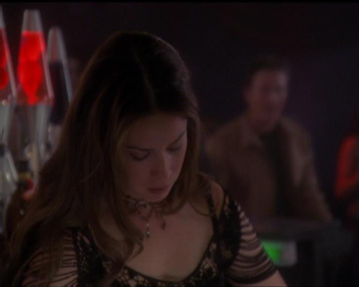 Charmed-Online-dot-517LuckyCharmed2249.jpg Charmed-Online-dot-517LuckyCharmed2249.jpg