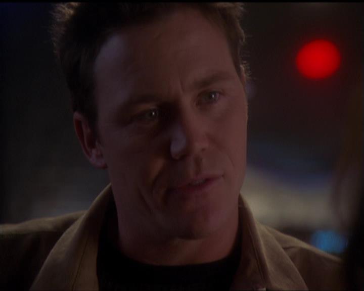 Charmed-Online-dot-517LuckyCharmed2297.jpg Charmed-Online-dot-517LuckyCharmed2297.jpg