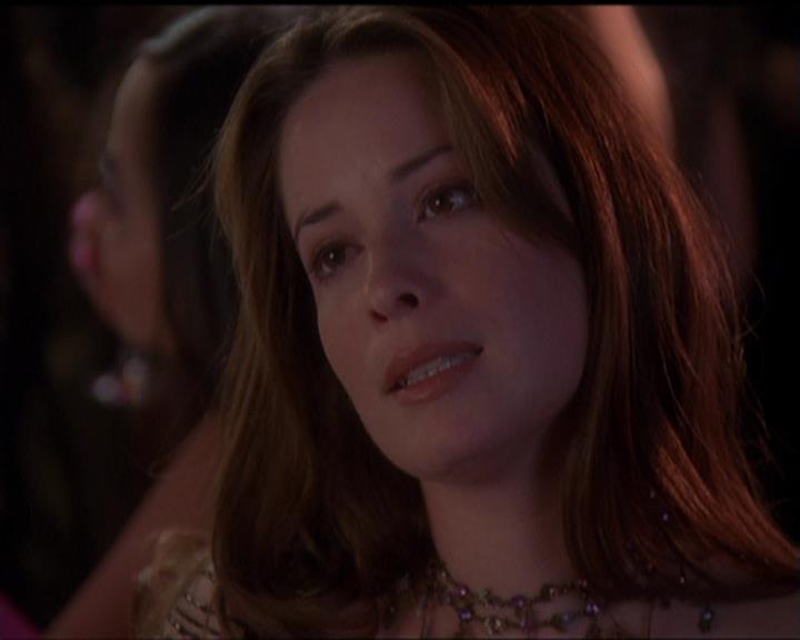 Charmed-Online-dot-517LuckyCharmed2326.jpg Charmed-Online-dot-517LuckyCharmed2326.jpg