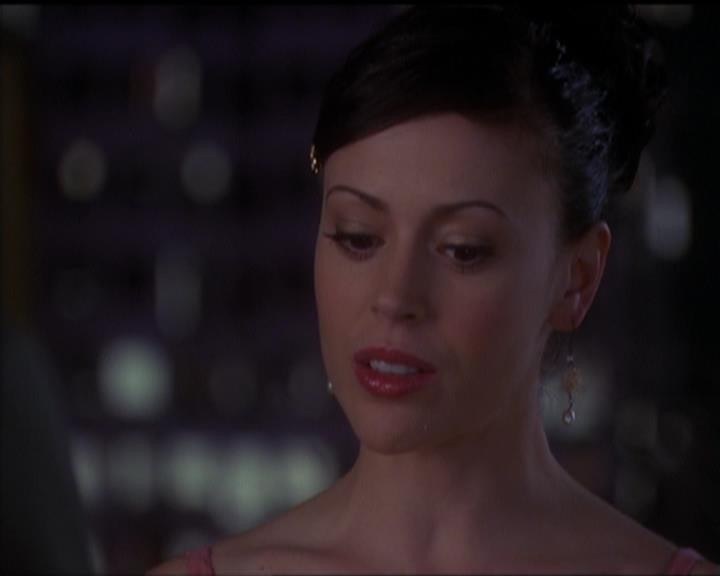 Charmed-Online-dot-517LuckyCharmed2414.jpg Charmed-Online-dot-517LuckyCharmed2414.jpg