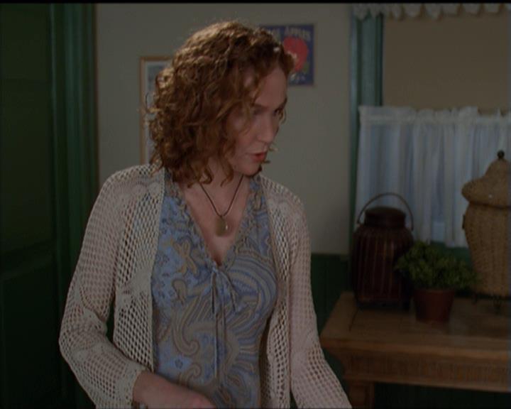 Charmed-Online-dot-518CatHouse0012.jpg Charmed-Online-dot-518CatHouse0012.jpg