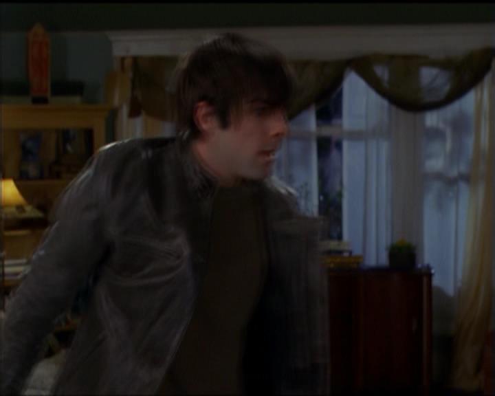 Charmed-Online-dot-518CatHouse0064.jpg Charmed-Online-dot-518CatHouse0064.jpg