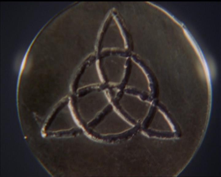 Charmed-Online-dot-518CatHouse0073.jpg Charmed-Online-dot-518CatHouse0073.jpg