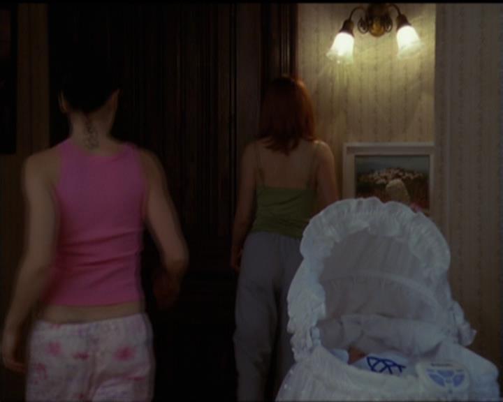 Charmed-Online-dot-518CatHouse0145.jpg Charmed-Online-dot-518CatHouse0145.jpg