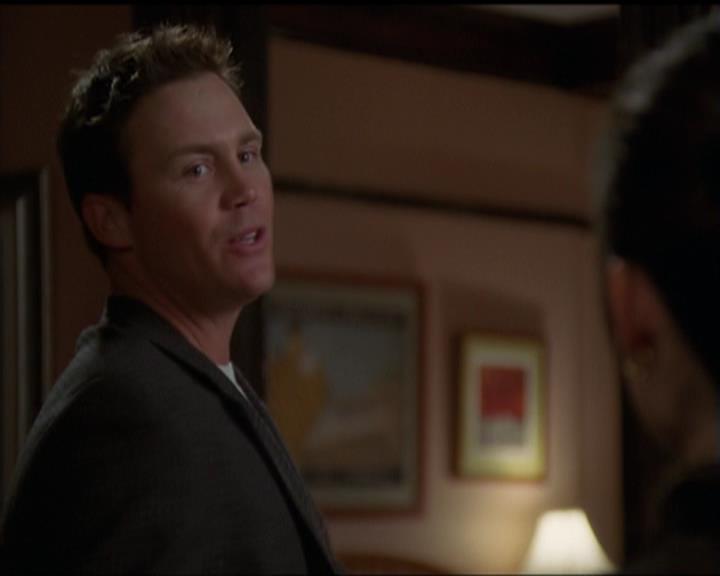 Charmed-Online-dot-518CatHouse0153.jpg Charmed-Online-dot-518CatHouse0153.jpg