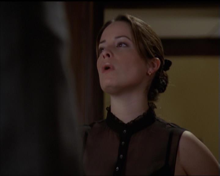 Charmed-Online-dot-518CatHouse0167.jpg Charmed-Online-dot-518CatHouse0167.jpg