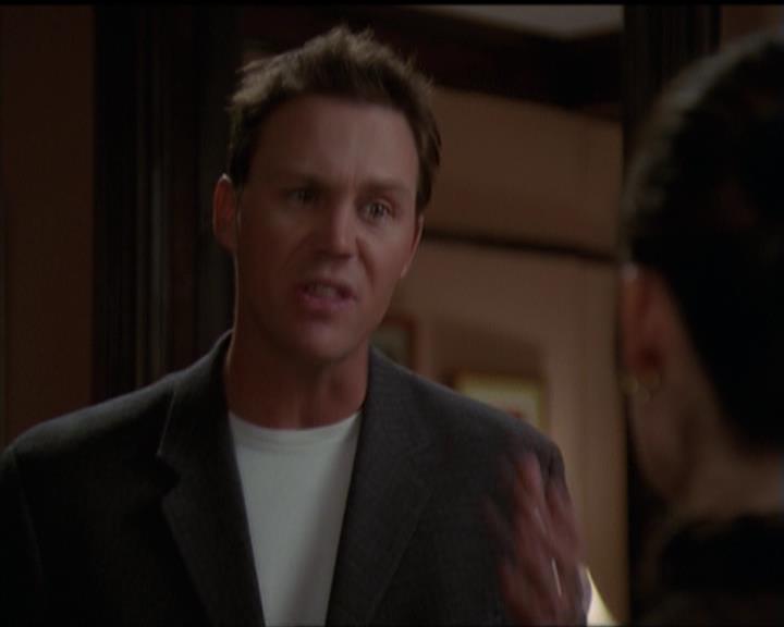 Charmed-Online-dot-518CatHouse0170.jpg Charmed-Online-dot-518CatHouse0170.jpg