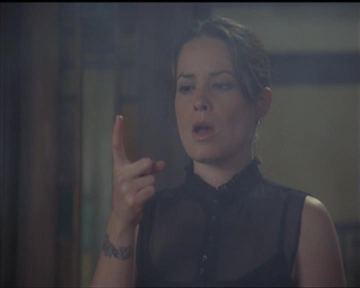 Charmed-Online-dot-518CatHouse0180.jpg Charmed-Online-dot-518CatHouse0180.jpg