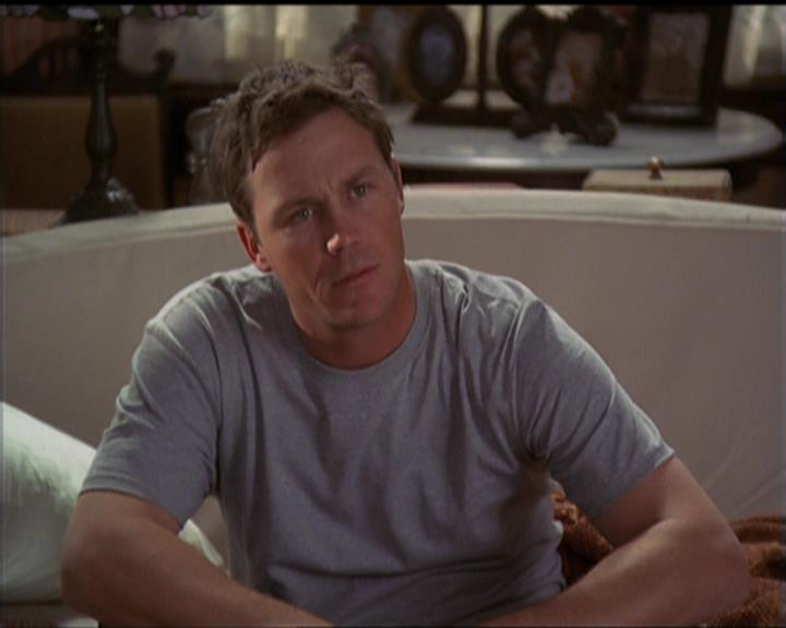 Charmed-Online-dot-518CatHouse0309.jpg Charmed-Online-dot-518CatHouse0309.jpg