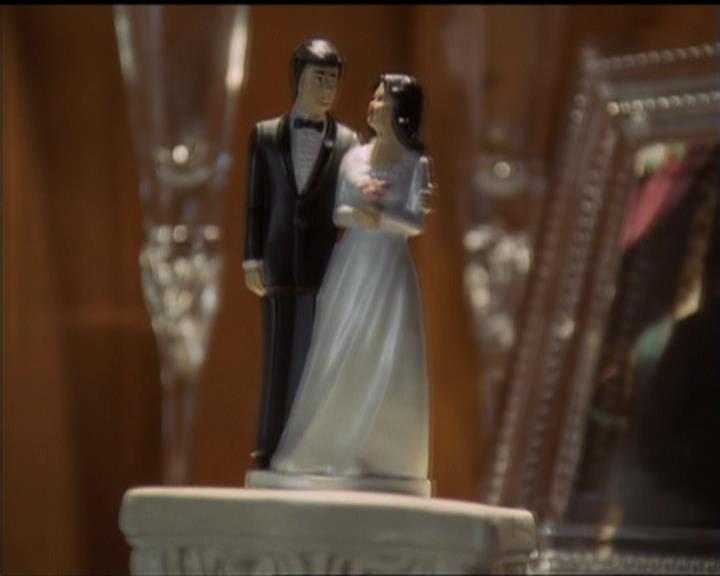 Charmed-Online-dot-518CatHouse0362.jpg Charmed-Online-dot-518CatHouse0362.jpg