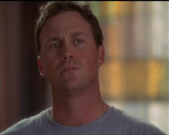 Charmed-Online-dot-518CatHouse0371.jpg Charmed-Online-dot-518CatHouse0371.jpg