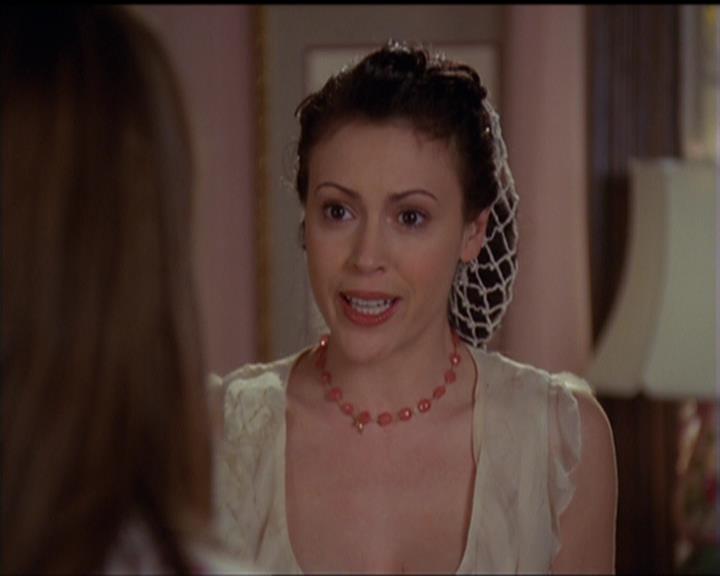 Charmed-Online-dot-518CatHouse0380.jpg Charmed-Online-dot-518CatHouse0380.jpg