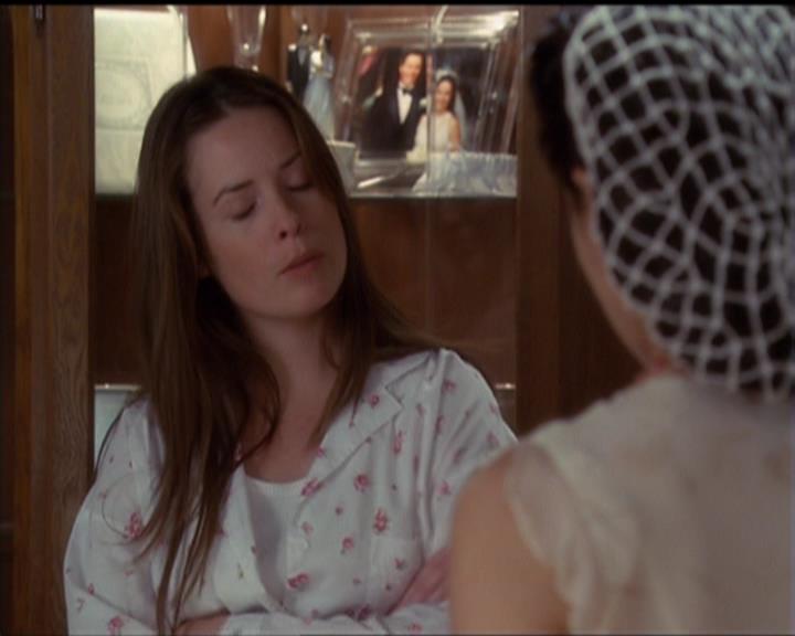 Charmed-Online-dot-518CatHouse0382.jpg Charmed-Online-dot-518CatHouse0382.jpg