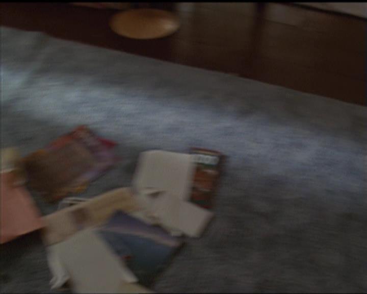 Charmed-Online-dot-518CatHouse0416.jpg Charmed-Online-dot-518CatHouse0416.jpg