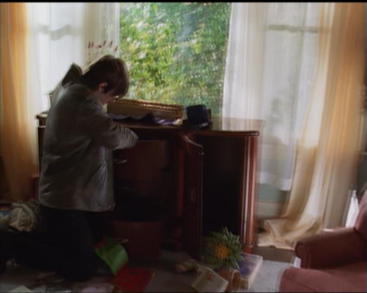 Charmed-Online-dot-518CatHouse0422.jpg Charmed-Online-dot-518CatHouse0422.jpg