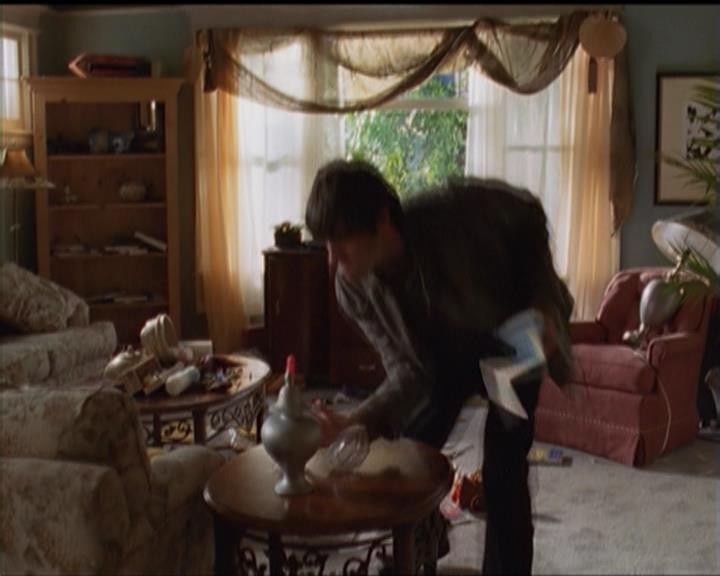 Charmed-Online-dot-518CatHouse0436.jpg Charmed-Online-dot-518CatHouse0436.jpg