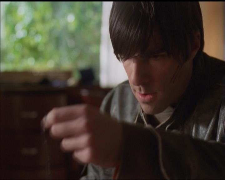 Charmed-Online-dot-518CatHouse0450.jpg Charmed-Online-dot-518CatHouse0450.jpg