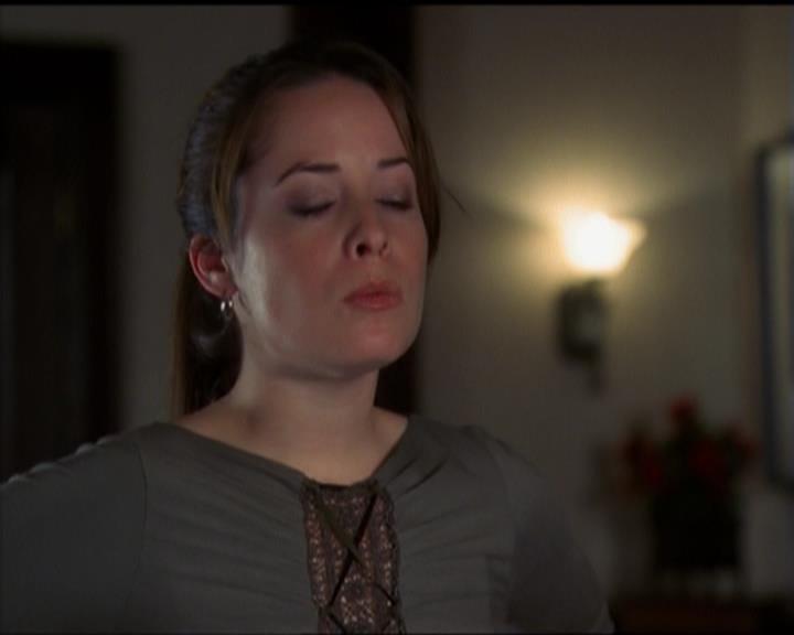 Charmed-Online-dot-518CatHouse0641.jpg Charmed-Online-dot-518CatHouse0641.jpg