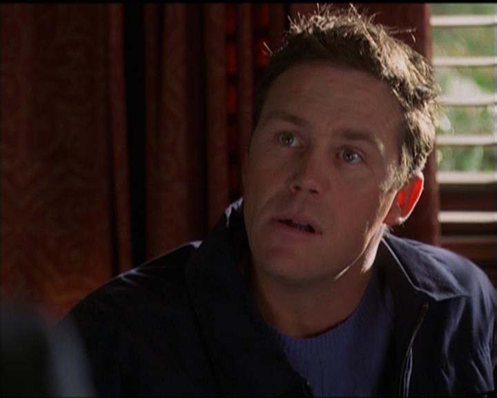 Charmed-Online-dot-518CatHouse0653.jpg Charmed-Online-dot-518CatHouse0653.jpg