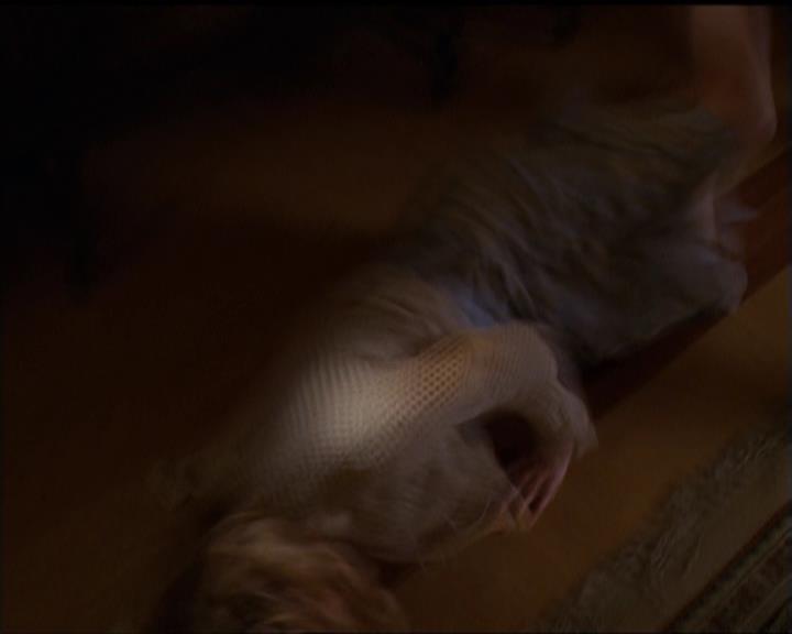 Charmed-Online-dot-518CatHouse0657.jpg Charmed-Online-dot-518CatHouse0657.jpg