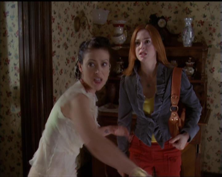 Charmed-Online-dot-518CatHouse0669.jpg Charmed-Online-dot-518CatHouse0669.jpg