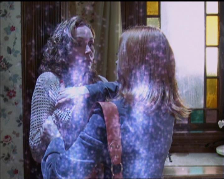 Charmed-Online-dot-518CatHouse0674.jpg Charmed-Online-dot-518CatHouse0674.jpg