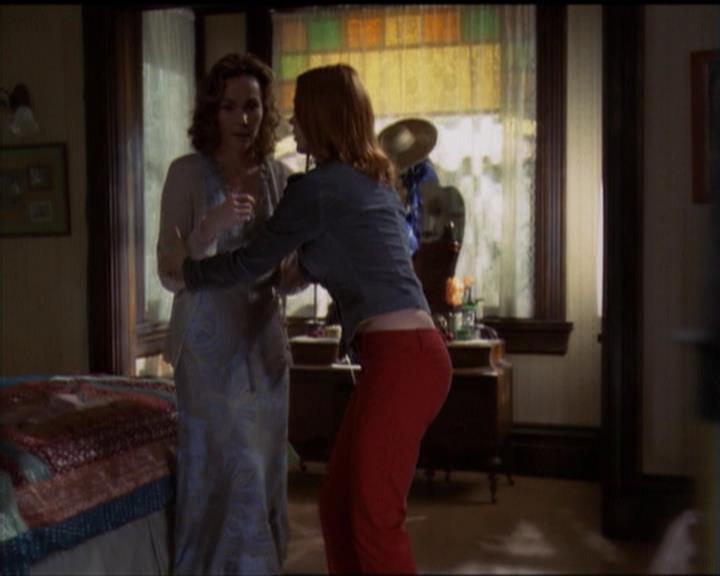 Charmed-Online-dot-518CatHouse0679.jpg Charmed-Online-dot-518CatHouse0679.jpg