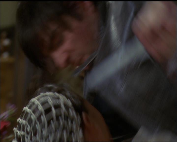 Charmed-Online-dot-518CatHouse0695.jpg Charmed-Online-dot-518CatHouse0695.jpg