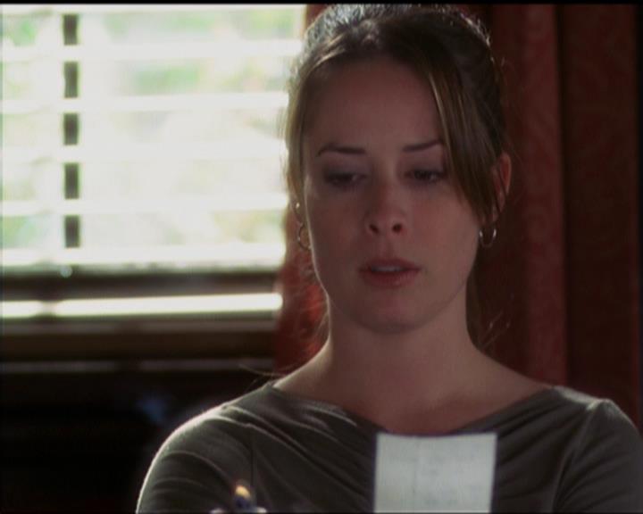 Charmed-Online-dot-518CatHouse0718.jpg Charmed-Online-dot-518CatHouse0718.jpg