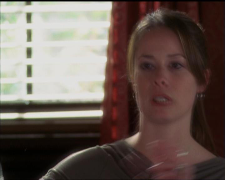 Charmed-Online-dot-518CatHouse0734.jpg Charmed-Online-dot-518CatHouse0734.jpg