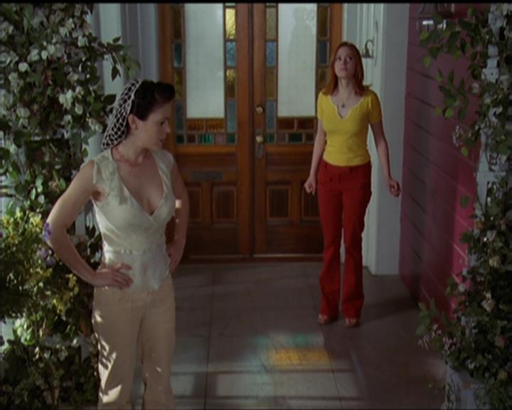 Charmed-Online-dot-518CatHouse0766.jpg Charmed-Online-dot-518CatHouse0766.jpg