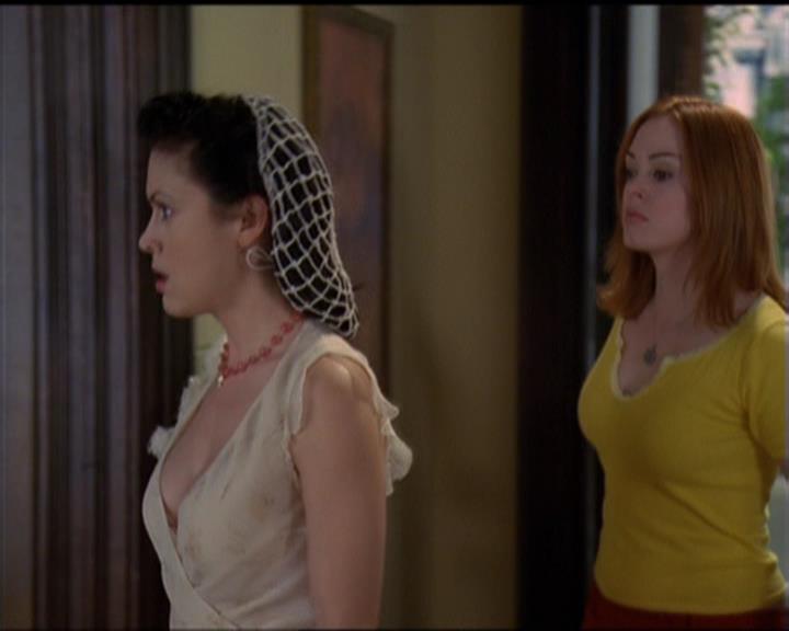 Charmed-Online-dot-518CatHouse0775.jpg Charmed-Online-dot-518CatHouse0775.jpg