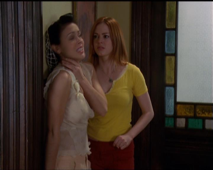 Charmed-Online-dot-518CatHouse0800.jpg Charmed-Online-dot-518CatHouse0800.jpg