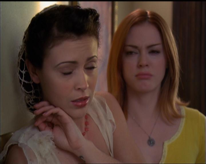 Charmed-Online-dot-518CatHouse0832.jpg Charmed-Online-dot-518CatHouse0832.jpg