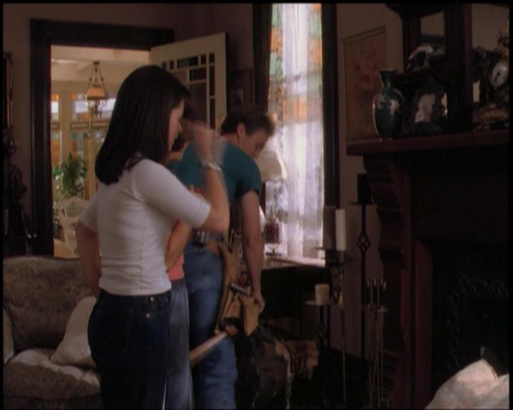 Charmed-Online-dot-518CatHouse0844.jpg Charmed-Online-dot-518CatHouse0844.jpg