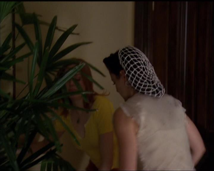 Charmed-Online-dot-518CatHouse0879.jpg Charmed-Online-dot-518CatHouse0879.jpg