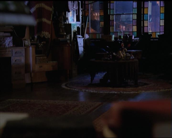 Charmed-Online-dot-518CatHouse0923.jpg Charmed-Online-dot-518CatHouse0923.jpg