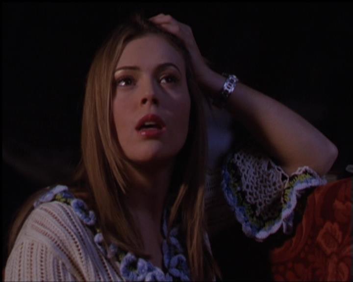 Charmed-Online-dot-518CatHouse0955.jpg Charmed-Online-dot-518CatHouse0955.jpg