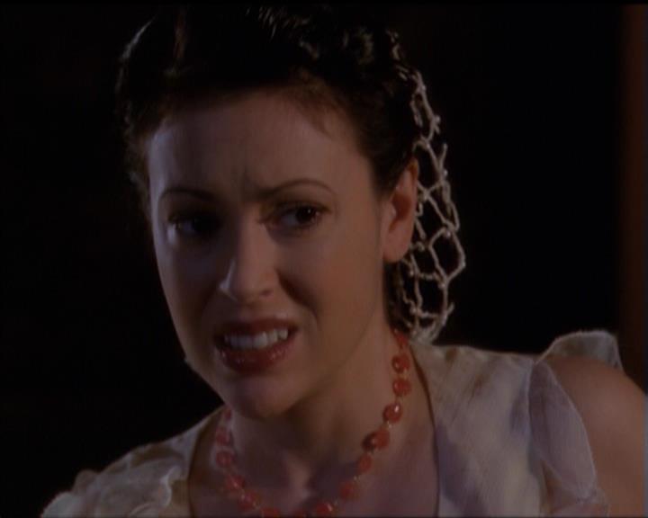 Charmed-Online-dot-518CatHouse0976.jpg Charmed-Online-dot-518CatHouse0976.jpg