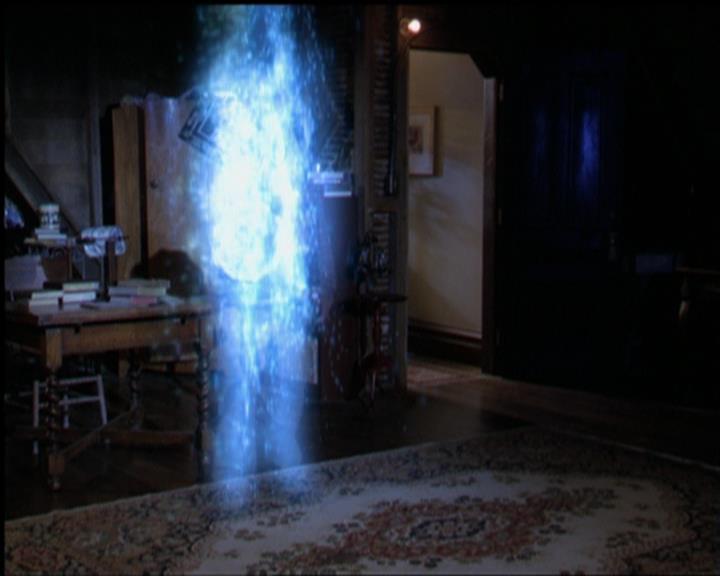 Charmed-Online-dot-518CatHouse0978.jpg Charmed-Online-dot-518CatHouse0978.jpg