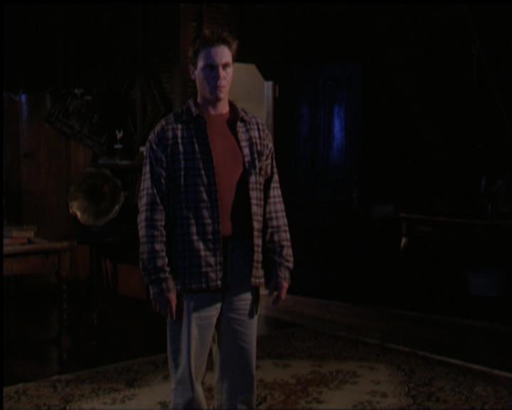 Charmed-Online-dot-518CatHouse0995.jpg Charmed-Online-dot-518CatHouse0995.jpg