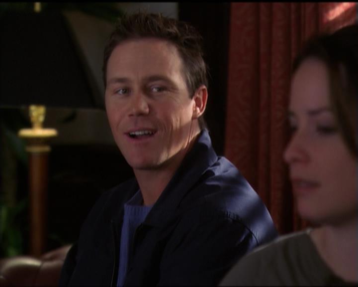 Charmed-Online-dot-518CatHouse1025.jpg Charmed-Online-dot-518CatHouse1025.jpg