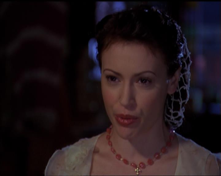 Charmed-Online-dot-518CatHouse1054.jpg Charmed-Online-dot-518CatHouse1054.jpg