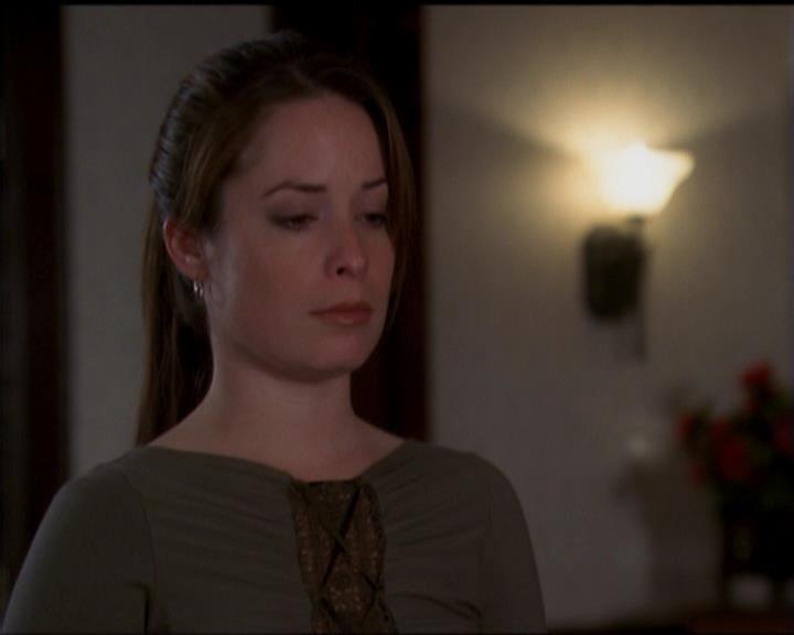 Charmed-Online-dot-518CatHouse1131.jpg Charmed-Online-dot-518CatHouse1131.jpg